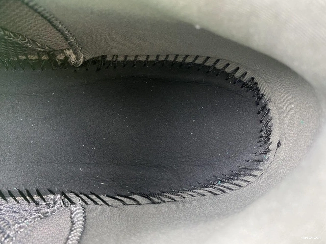 Adidas Yeezy Granite 500 GW6373 1205